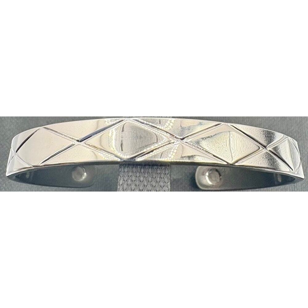Vintage Ladies Silver Tone Diamond Design Cuff Bracelet